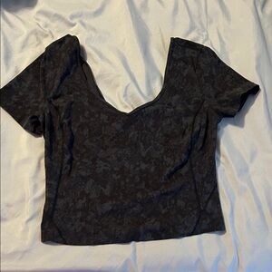 Lululemon top